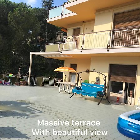 Sanremo Apartment Free Parking And Air Conditioner Bagian luar foto