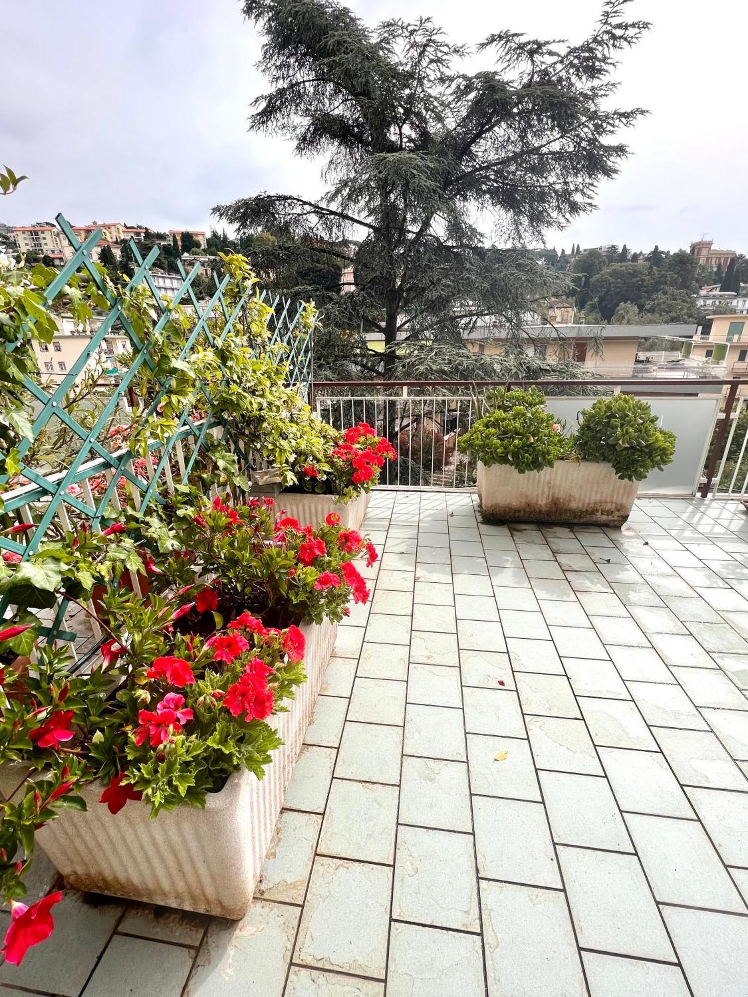 Sanremo Apartment Free Parking And Air Conditioner Bagian luar foto